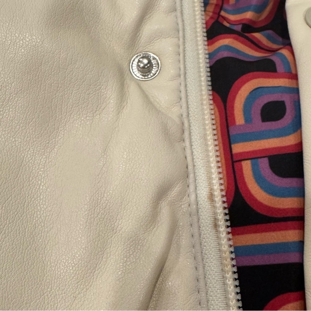 MOTHER The Drop Pillow Talk Puffer Jacket vegan leather white ecru size large - Picture 10 of 16